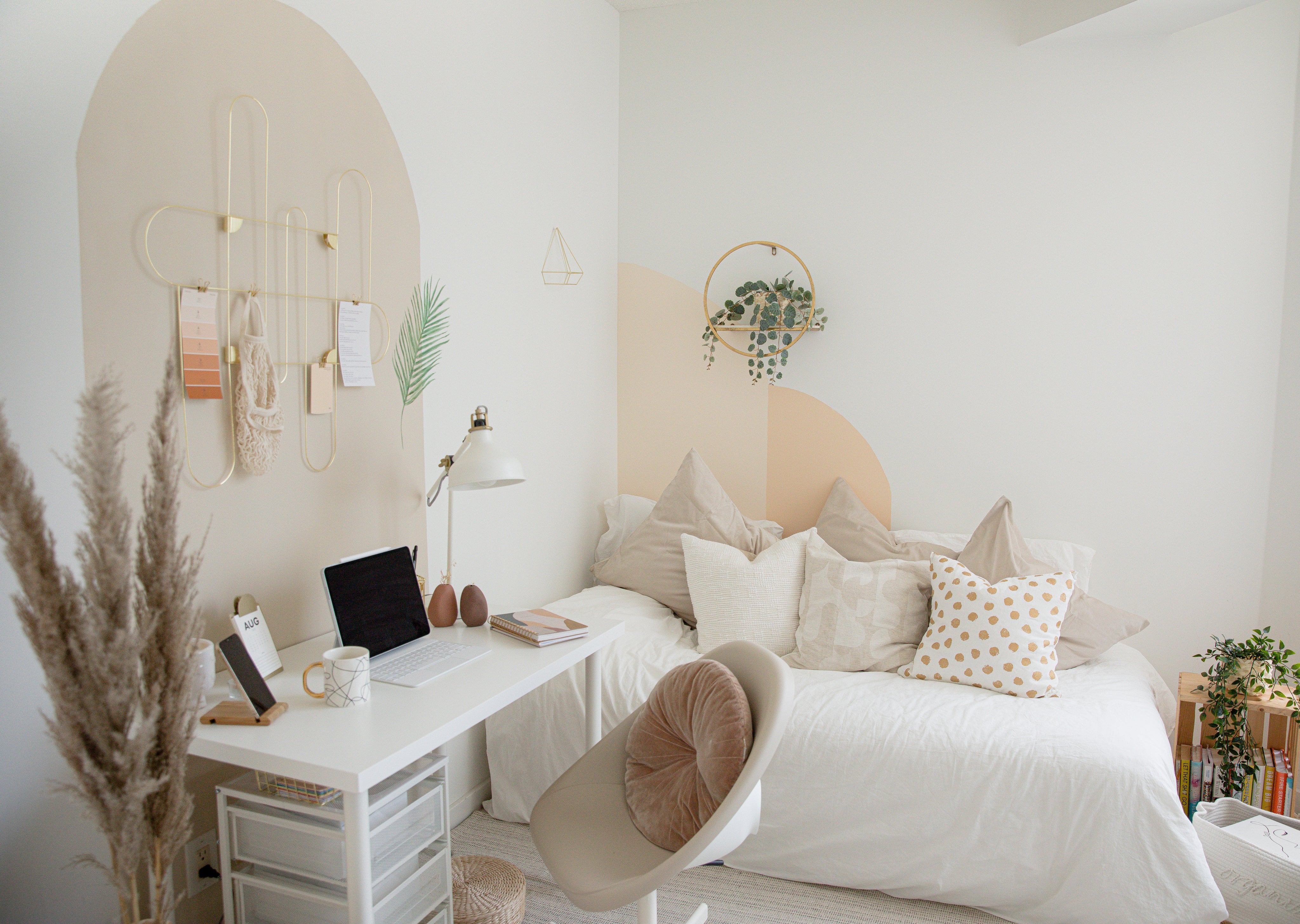Home & Bedroom